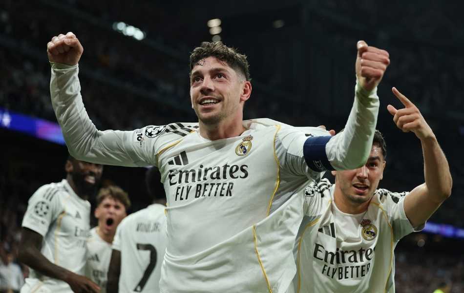 Federico Valverde Hat-Trick Puts Real Madrid in Command as Manchester City Face Champions League Elimination