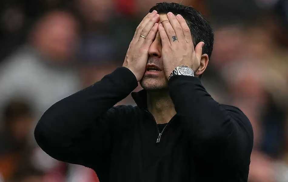 Arsenal Slip Up as Bournemouth Claim 2-1 Victory in Title Race Setback